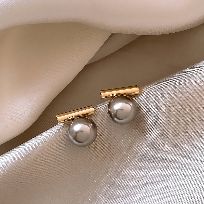 Elegant Pearl Drop Earrings