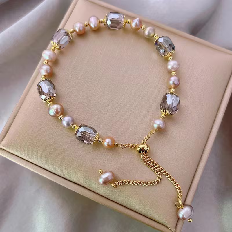Elegant Turquoise Gemstone Bracelet