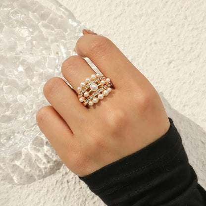 Elegant Pearl and Zirconia Ring