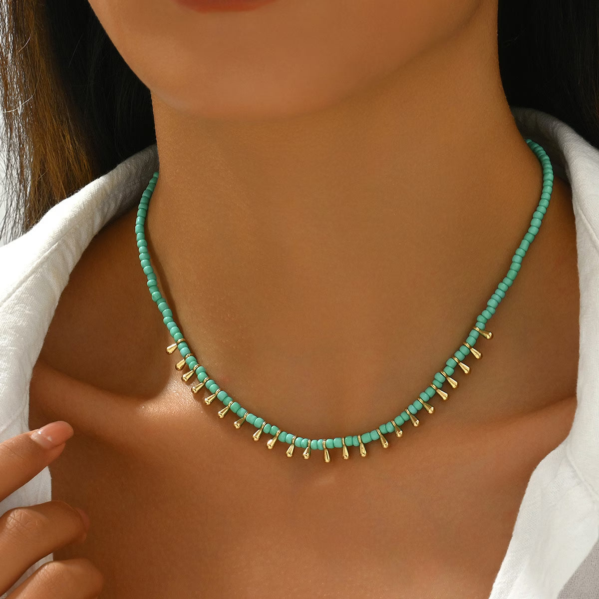 Elegant Turquoise Gold Necklace