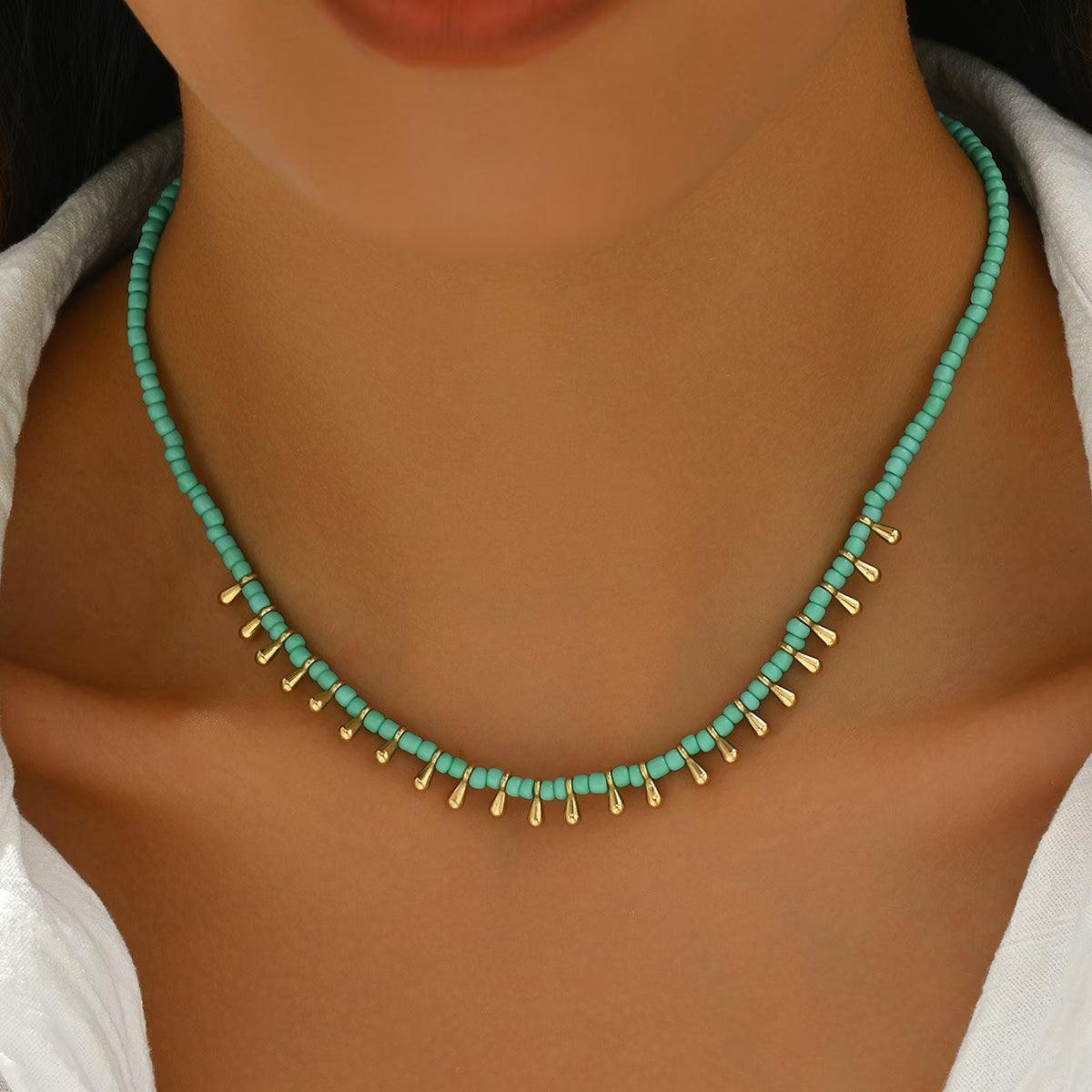 Elegant Turquoise Gold Necklace