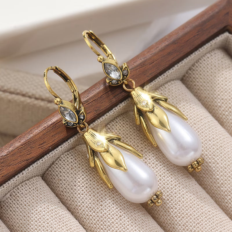 Elegant Vintage-Inspired Pearl Earrings