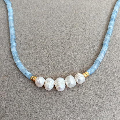 Elegant Aquamarine Pearl Necklace