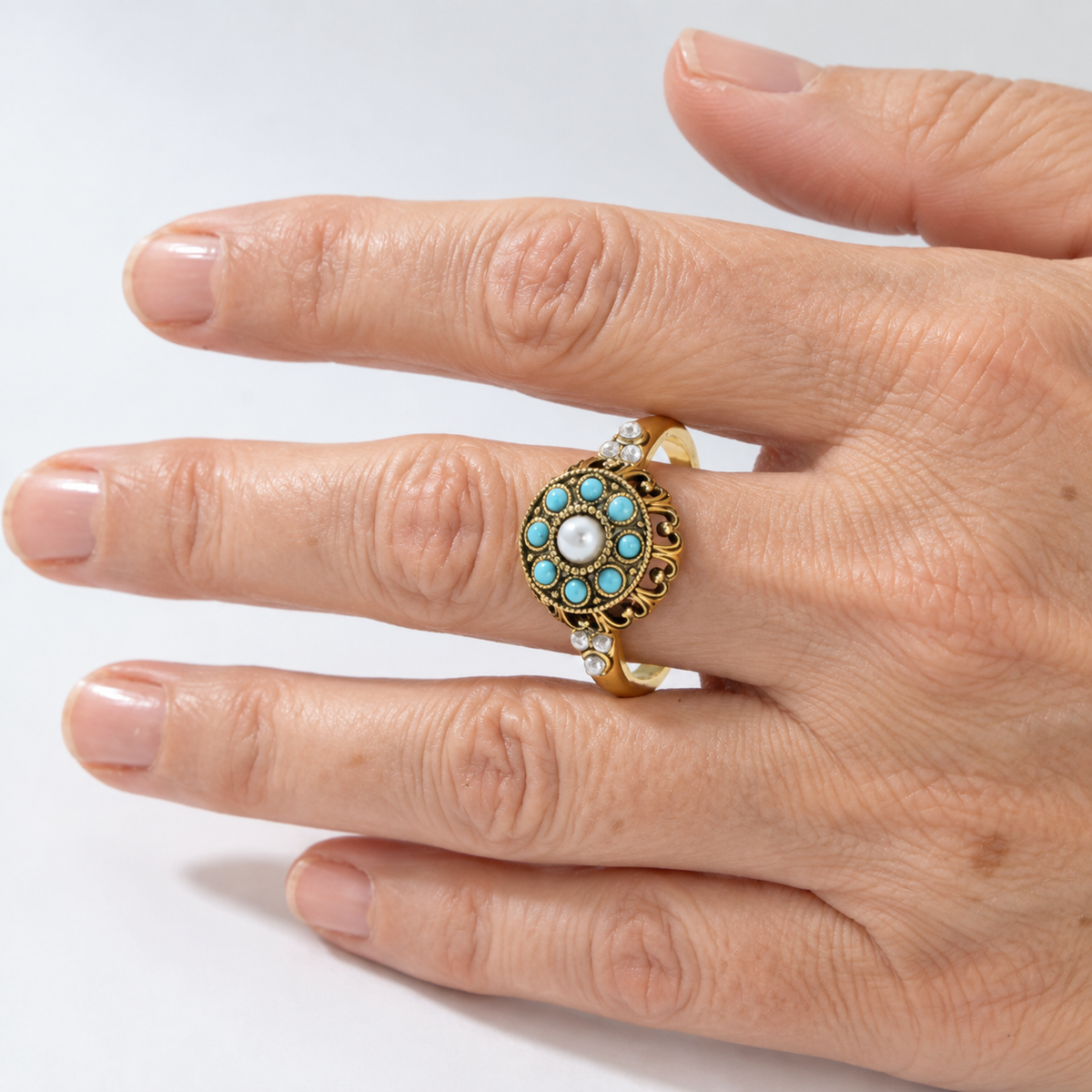 Elegant Turquoise Pearl Ring