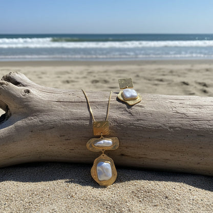 Elegant Irregular Pearl Gold Set