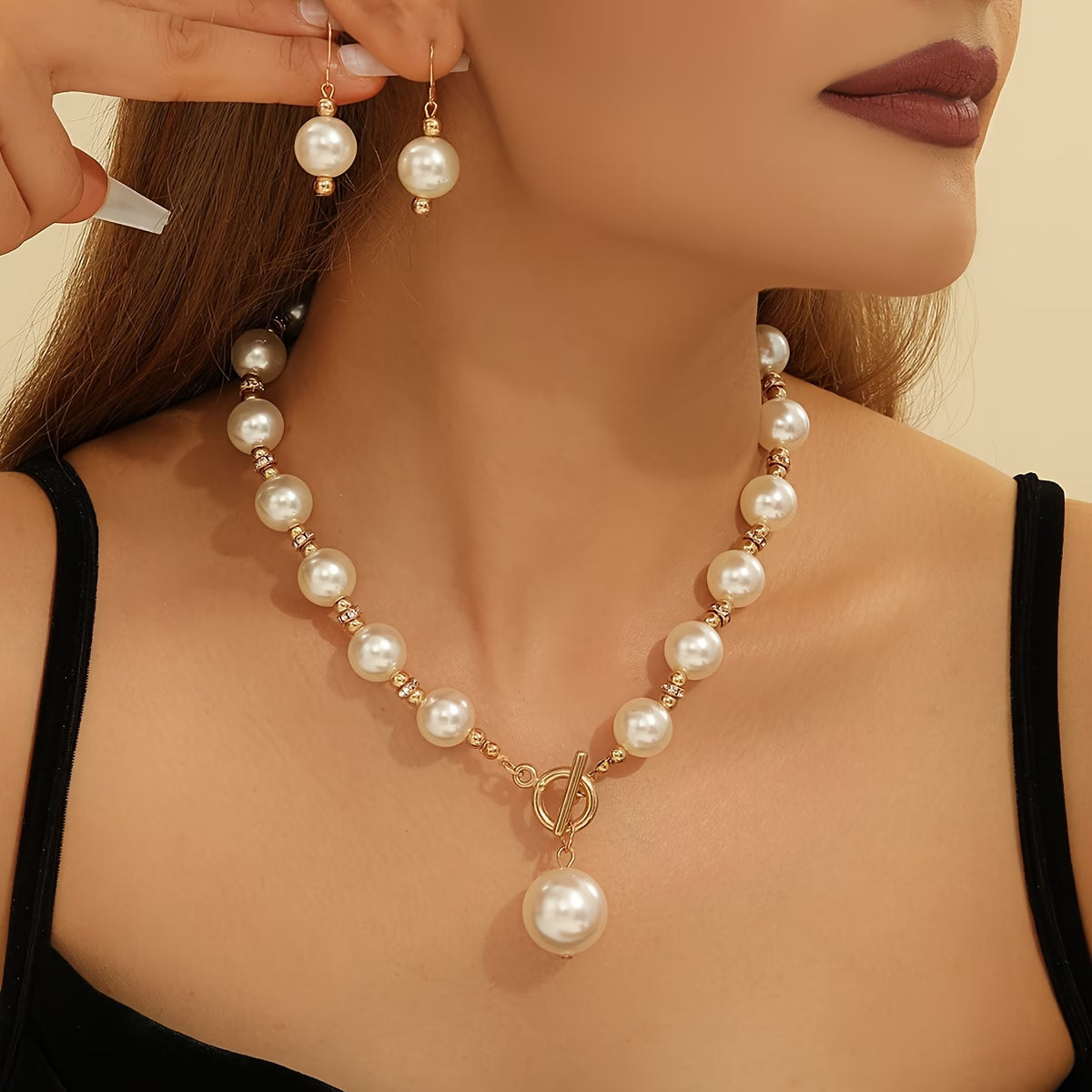 Elegant Chunky Pearl Necklace Set