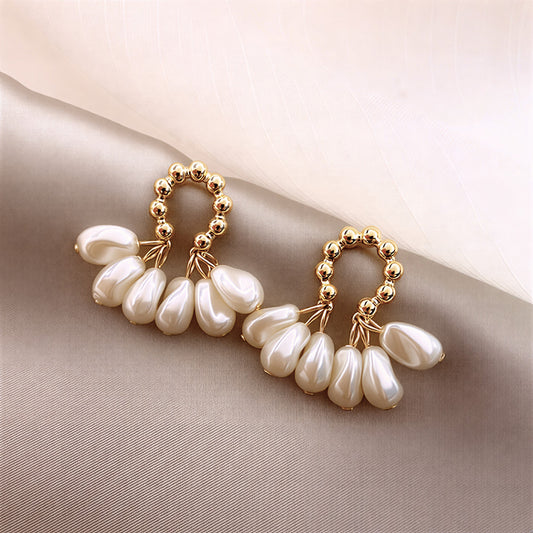 Elegant Pearl Flower Hoop Earrings