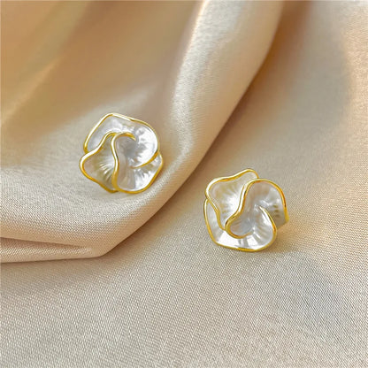Sophisticated Pearl Drop Earrings