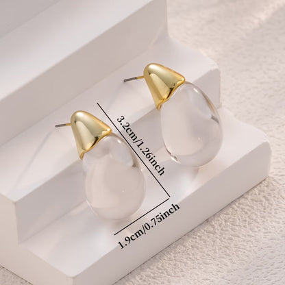 Elegant Gold Teardrop Earrings