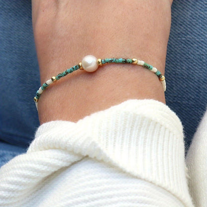 Elegant Turquoise Pearl Bracelet