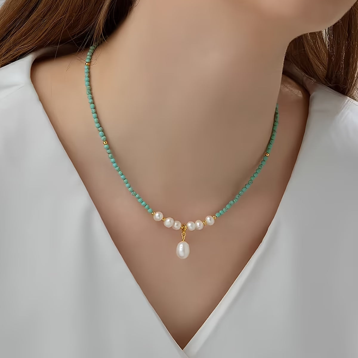 Elegant Turquoise and Pearl Necklace