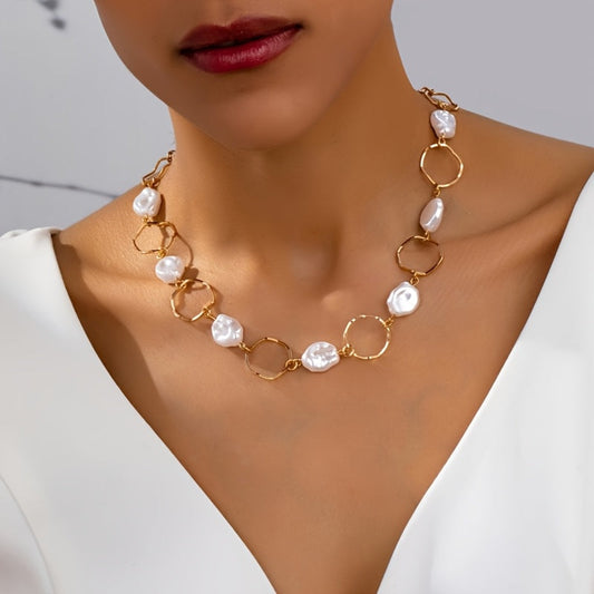 Elegant Baroque Pearl Link Necklace