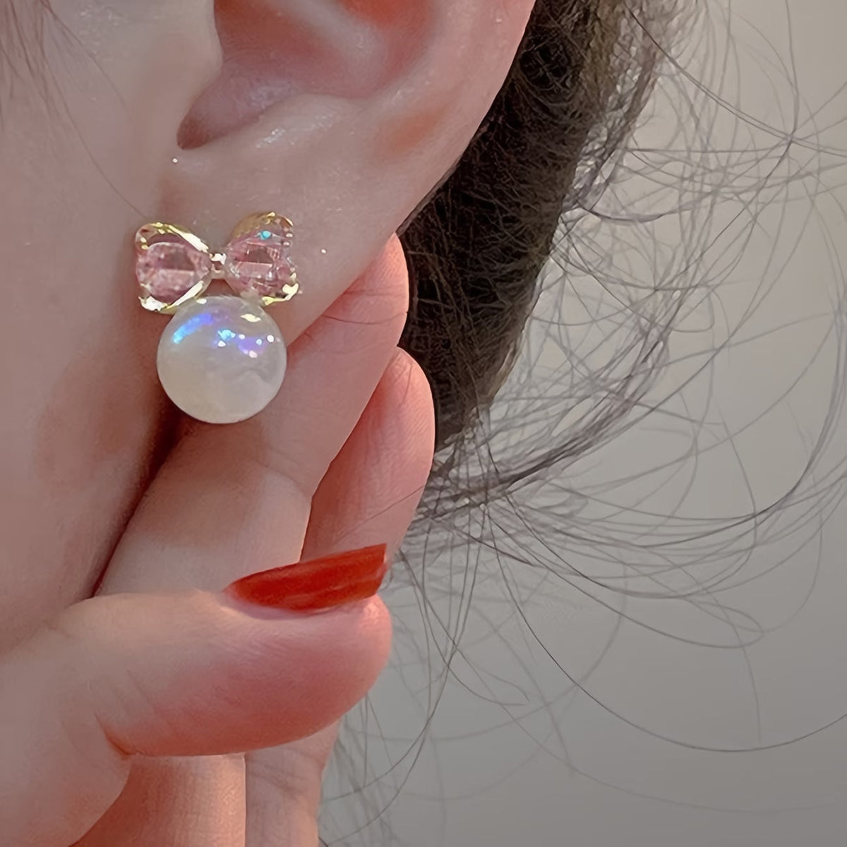 Elegant Rosé Sapphire Pearl Earrings