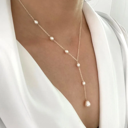 Elegant Cascading Pearl Lariat Necklace