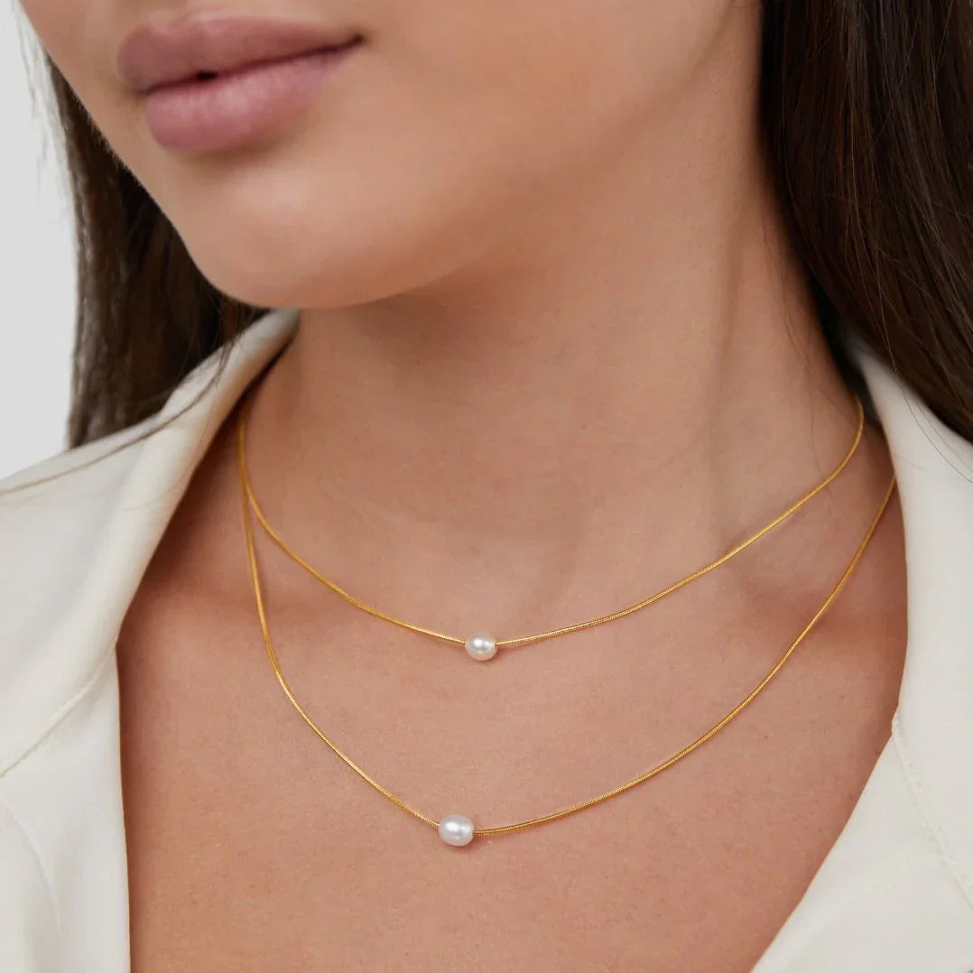 Elegant Layered Pearl Necklace
